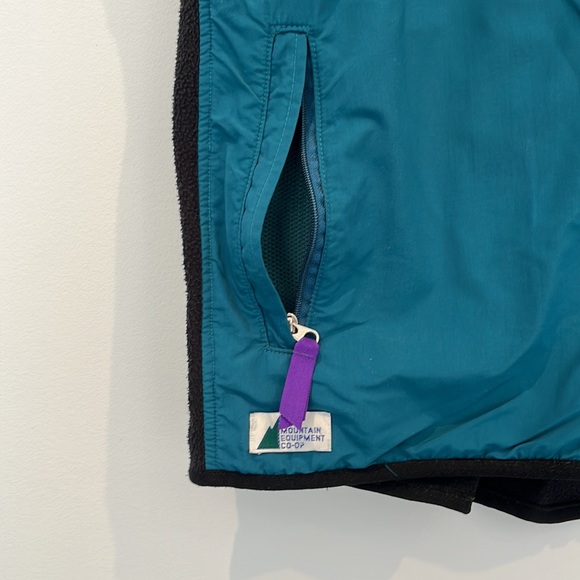 Vintage MEC - Picture 2 of 3